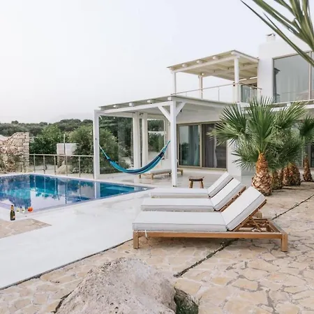 Olympia In The Palm Trees Villa *