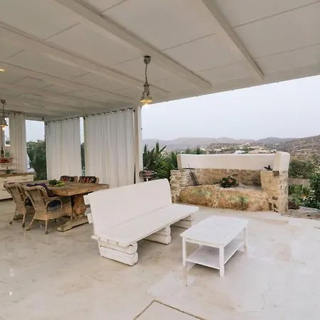 Olympia In The Palm Trees Villa